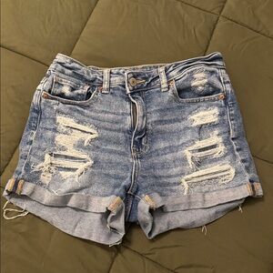 American Eagle Mom Short size 4